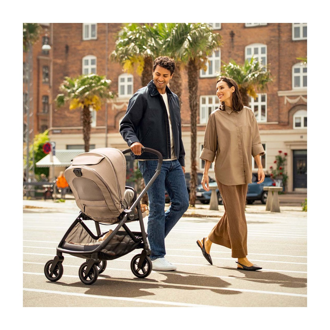 Coche Para Bebe Swiv Umber BMW - Nuna