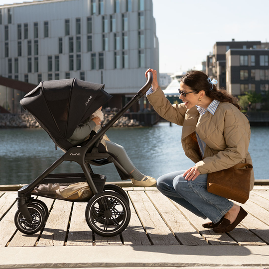 Coche Para Bebé Triv Lx Biscotti - Nuna
